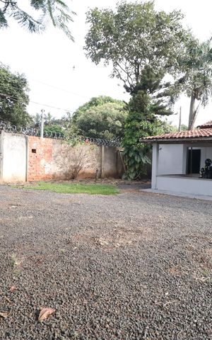 Casa para alugar com 300m², 5 quartos e 4 vagasÁrea externa