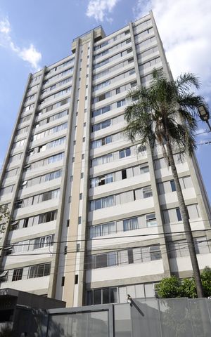 Apartamento à venda com 78m², 2 quartos e 1 vagaFachada