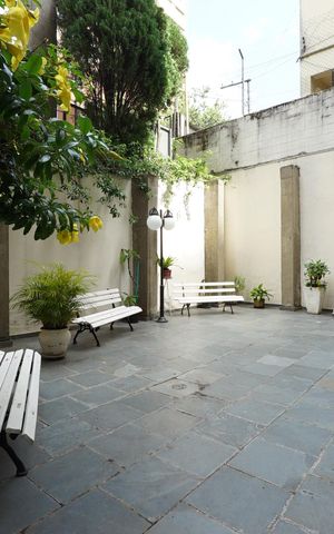 Apartamento à venda com 78m², 2 quartos e 1 vagaÁrea comum