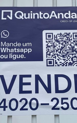 Casa à venda com 115m², 3 quartos e 4 vagas Casa à venda com 115m², 3 quartos e 4 vagasPlaca + HBJM 380
