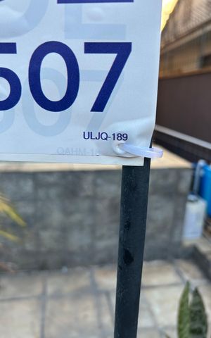 Casa de condomínio à venda com 120m², 8 quartos e 4 vagas