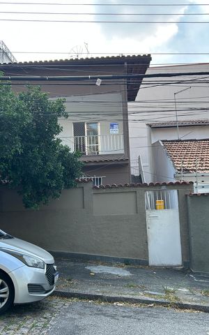 Casa à venda com 70m², 2 quartos e sem vagaFachada + placa