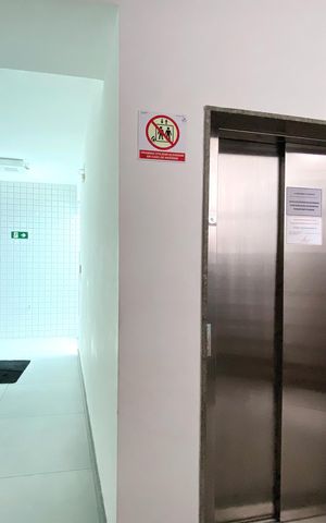 Apartamento à venda com 157m², 3 quartos e 2 vagas Apartamento à venda com 157m², 3 quartos e 2 vagasÁrea comum - Hall