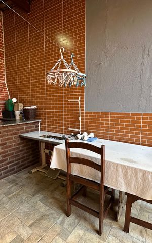 Casa à venda com 144m², 2 quartos e 2 vagas Casa à venda com 144m², 2 quartos e 2 vagasChurrasqueira