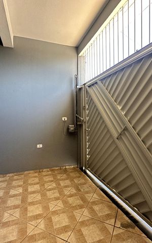 Casa à venda com 144m², 2 quartos e 2 vagas Casa à venda com 144m², 2 quartos e 2 vagasGaragem