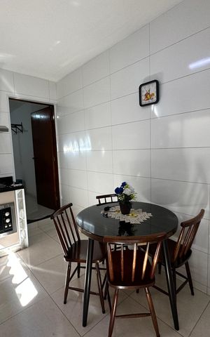 Casa à venda com 144m², 2 quartos e 2 vagas Casa à venda com 144m², 2 quartos e 2 vagasCozinha