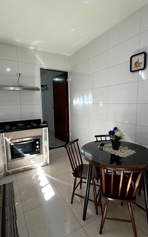 Casa à venda com 144m², 2 quartos e 2 vagas Casa à venda com 144m², 2 quartos e 2 vagasCozinha