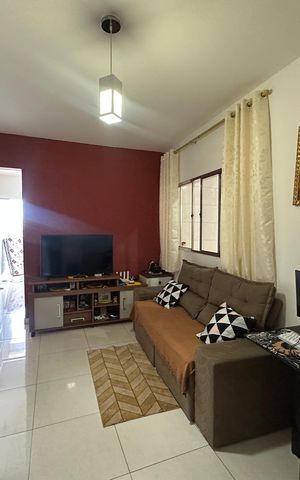 Casa à venda com 144m², 2 quartos e 2 vagas Casa à venda com 144m², 2 quartos e 2 vagasSala