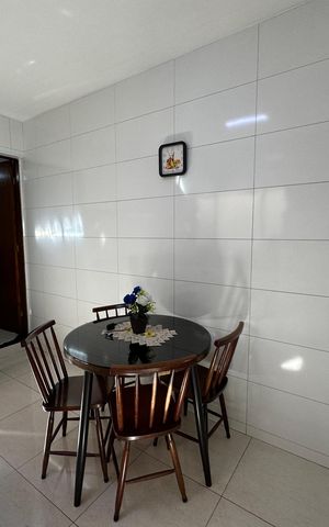 Casa à venda com 144m², 2 quartos e 2 vagas Casa à venda com 144m², 2 quartos e 2 vagasCozinha