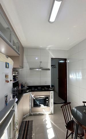 Casa à venda com 144m², 2 quartos e 2 vagas Casa à venda com 144m², 2 quartos e 2 vagasCozinha