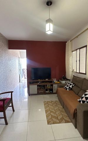 Casa à venda com 144m², 2 quartos e 2 vagas Casa à venda com 144m², 2 quartos e 2 vagasSala