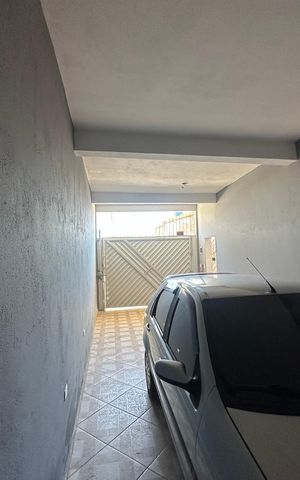 Casa à venda com 144m², 2 quartos e 2 vagas Casa à venda com 144m², 2 quartos e 2 vagasGaragem