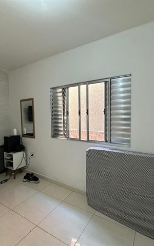 Casa à venda com 144m², 2 quartos e 2 vagas Casa à venda com 144m², 2 quartos e 2 vagasQuarto 2