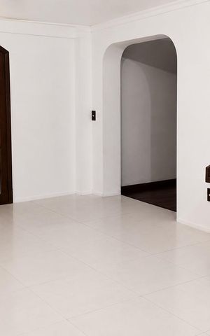 Casa para alugar com 540m², 5 quartos e 5 vagas