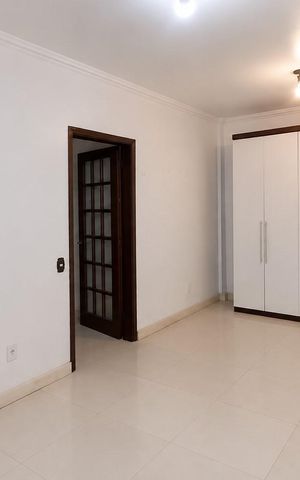 Casa para alugar com 540m², 5 quartos e 5 vagas Casa para alugar com 540m², 5 quartos e 5 vagasQuarto 2