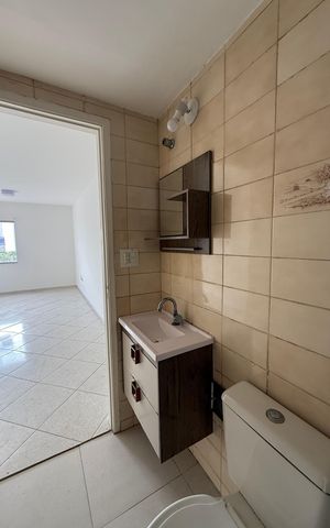 Apartamento à venda com 31m², 1 quarto e 1 vaga Apartamento à venda com 31m², 1 quarto e 1 vagaBanheiro social