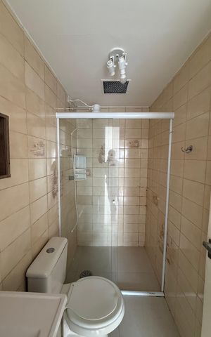 Apartamento à venda com 31m², 1 quarto e 1 vaga Apartamento à venda com 31m², 1 quarto e 1 vagaBanheiro social