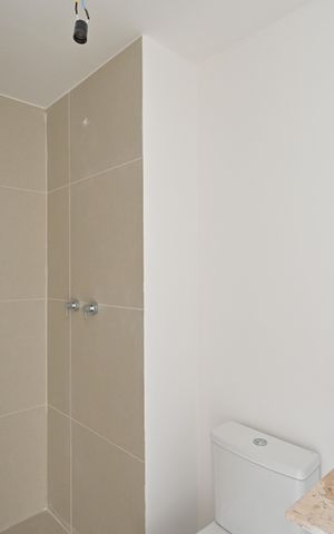 Apartamento à venda com 69m², 2 quartos e 1 vagaBanheiro Social