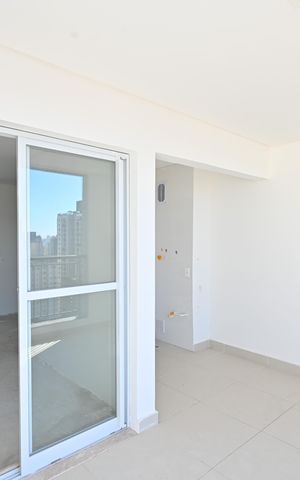 Apartamento à venda com 69m², 2 quartos e 1 vagaVaranda