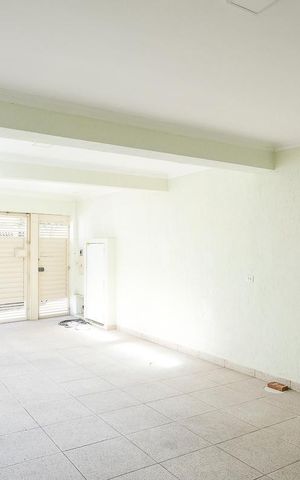 Casa para alugar com 273m², 3 quartos e 3 vagasGaragem