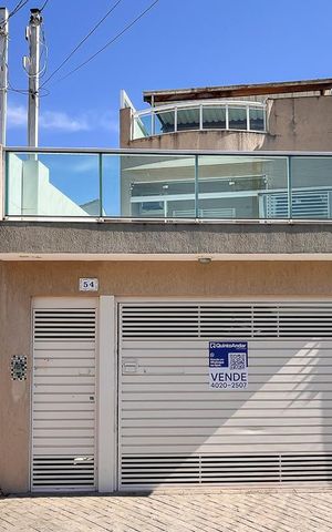 Casa para alugar com 273m², 3 quartos e 3 vagasFachada + plaquinha