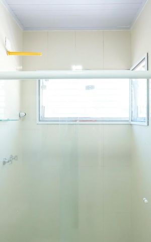 Casa para alugar com 273m², 3 quartos e 3 vagasBanheiro da suíte 1