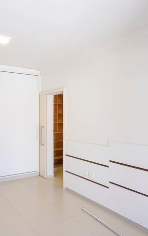 Casa para alugar com 273m², 3 quartos e 3 vagasSuíte 1