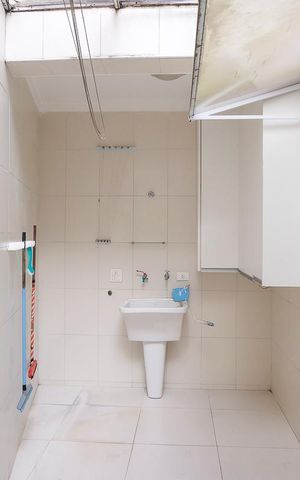 Casa para alugar com 273m², 3 quartos e 3 vagasárea de serviço
