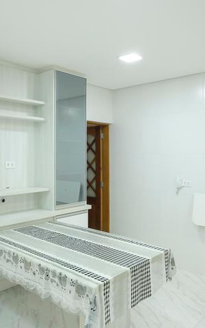 Casa para alugar com 273m², 3 quartos e 3 vagasCozinha