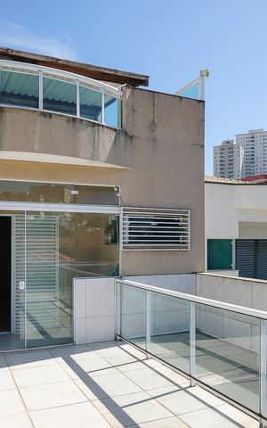 Casa para alugar com 273m², 3 quartos e 3 vagasVaranda da suíte 1