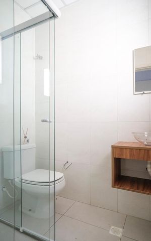 Casa para alugar com 273m², 3 quartos e 3 vagasBanheiro da varanda gourmet