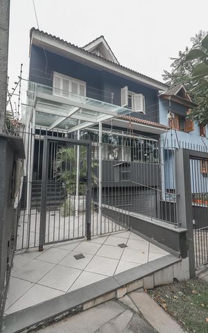 Casa à venda com 500m², 2 quartos e sem vagaFachada