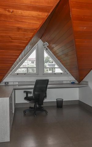 Casa à venda com 500m², 2 quartos e sem vagaSótão