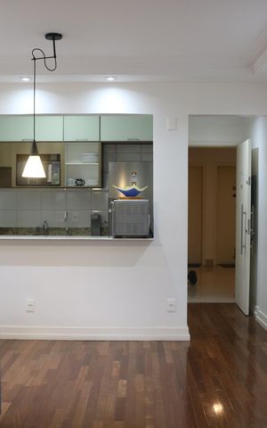 Apartamento à venda com 74m², 2 quartos e 1 vagaSala