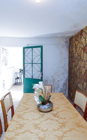 Casa à venda com 470m², 6 quartos e 1 vaga