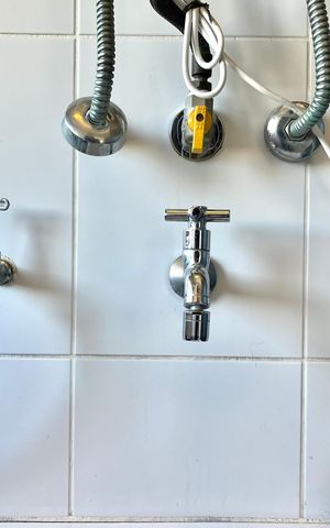 Apartamento à venda com 77m², 2 quartos e 2 vagas Apartamento à venda com 77m², 2 quartos e 2 vagasÁrea de Serviço