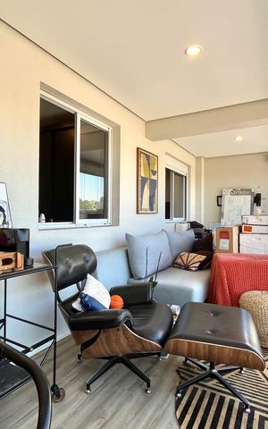 Apartamento à venda com 77m², 2 quartos e 2 vagas Apartamento à venda com 77m², 2 quartos e 2 vagasVaranda