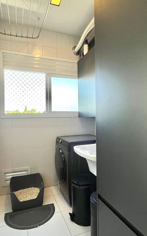 Apartamento à venda com 77m², 2 quartos e 2 vagas Apartamento à venda com 77m², 2 quartos e 2 vagasÁrea de Serviço
