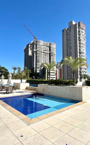 Apartamento à venda com 77m², 2 quartos e 2 vagas Apartamento à venda com 77m², 2 quartos e 2 vagasÁrea comum - Piscina