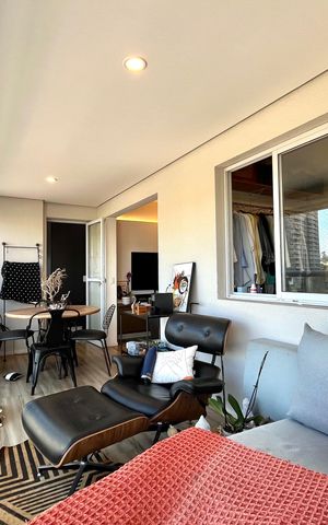 Apartamento à venda com 77m², 2 quartos e 2 vagas Apartamento à venda com 77m², 2 quartos e 2 vagasVaranda