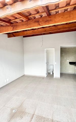Casa de condomínio à venda com 124m², 3 quartos e 2 vagasVaranda gourmet