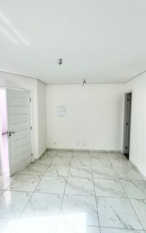 Casa de condomínio à venda com 124m², 3 quartos e 2 vagasSala