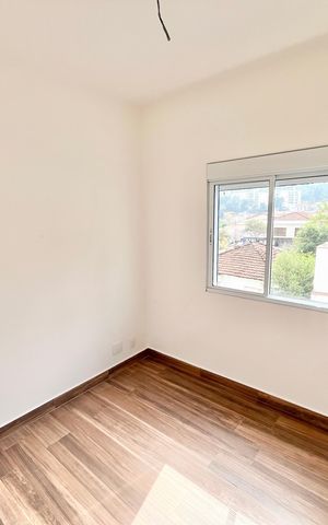 Casa de condomínio à venda com 124m², 3 quartos e 2 vagasQuarto 3
