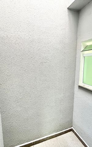 Casa de condomínio à venda com 124m², 3 quartos e 2 vagasLavanderia