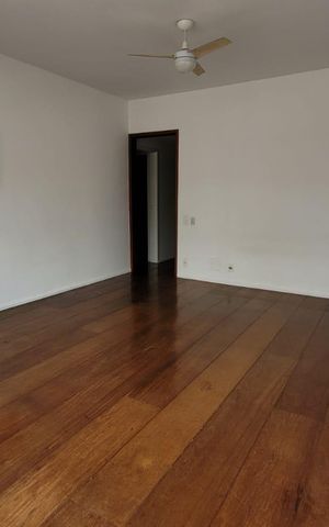 Apartamento à venda com 120m², 3 quartos e 1 vaga