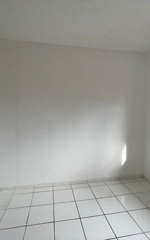Casa de condomínio à venda com 62m², 2 quartos e 1 vaga