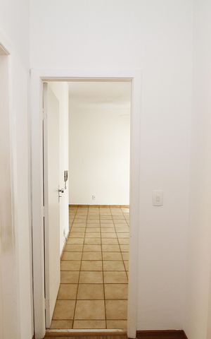 Apartamento à venda com 81m², 3 quartos e 1 vagaCorredor