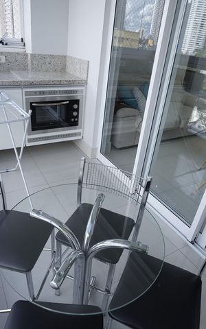 Apartamento para alugar com 90m², 3 quartos e 2 vagas