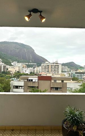 Apartamento à venda com 135m², 3 quartos e 1 vaga