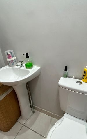 Apartamento à venda com 49m², 2 quartos e sem vagaBanheiro
